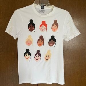 Size not indicative of worth woman tee